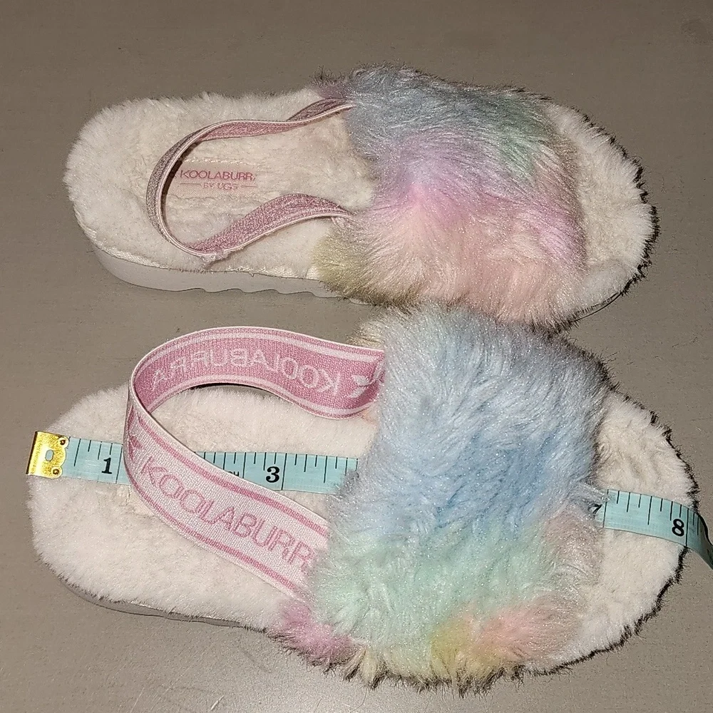 Koolaburra by UGG Kids Rainbow Fluffy Slippers